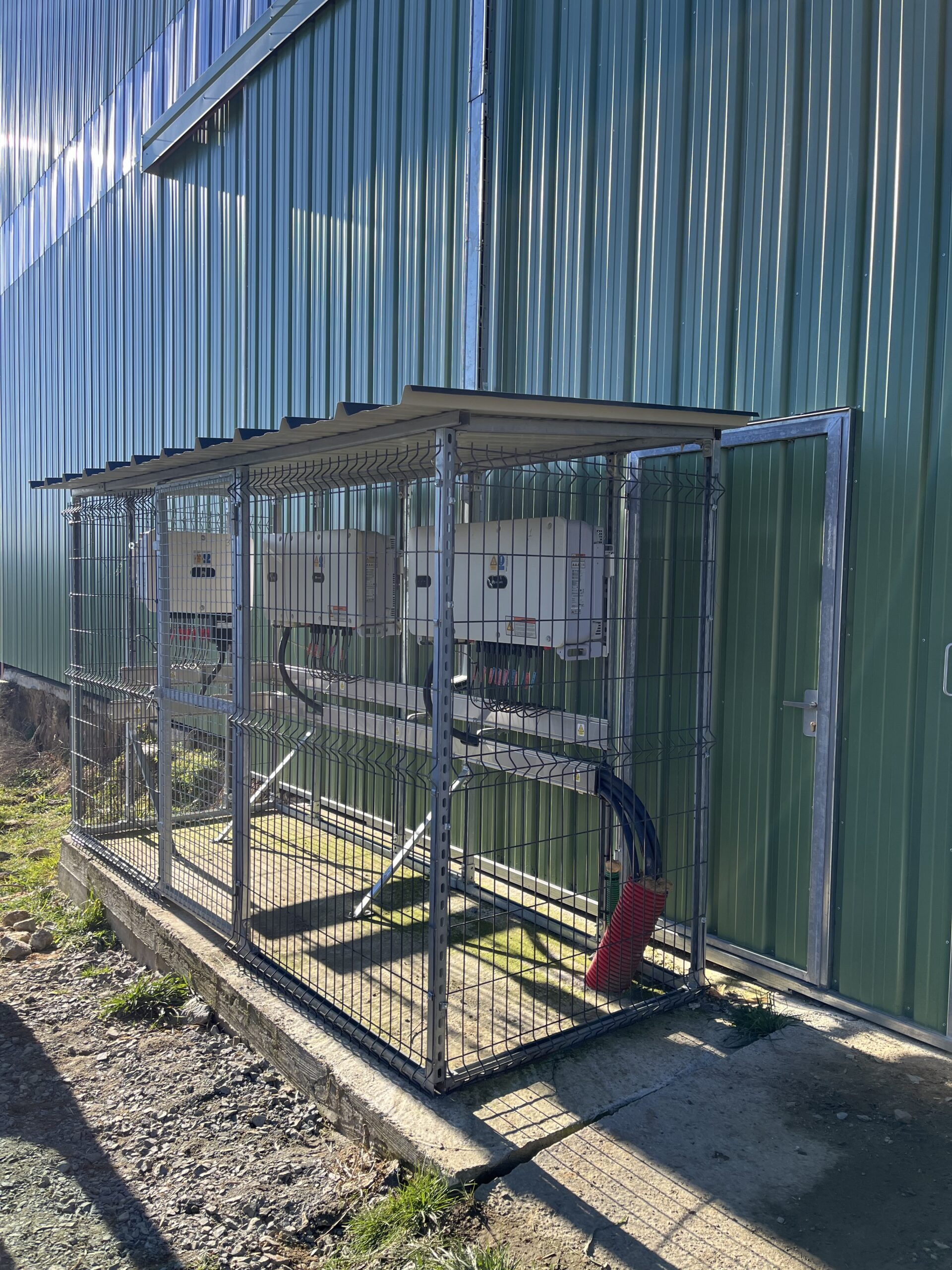 Connexion Ethernet blindée entre onduleur photovoltaïque et GME à Perpignan 66000.