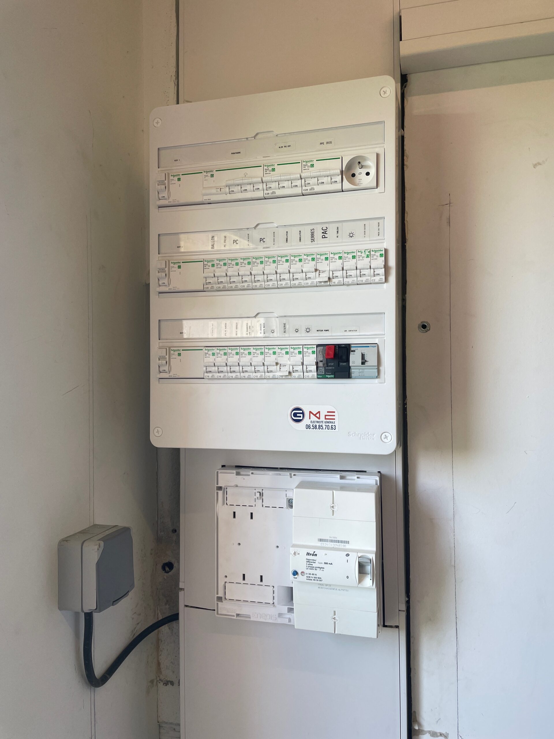 Tableau électrique terminé et testé par un électricien à électricien à Villeneuve-sur-Lot (47300)